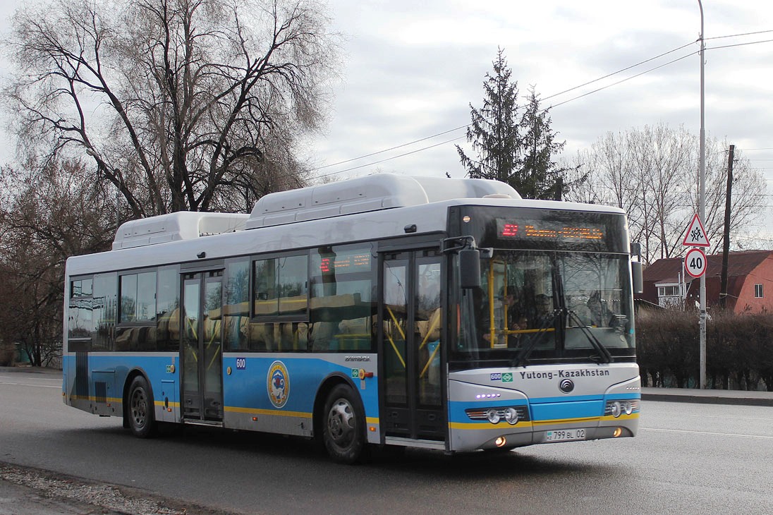 Алматы, Yutong ZK6118HGA № 600