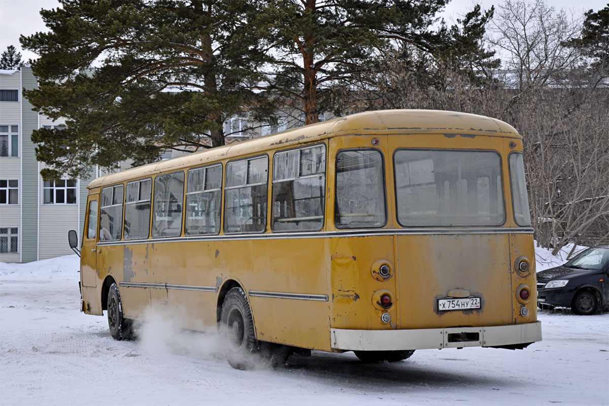 Алтайский край, ЛиАЗ-677М № Х 754 НУ 22