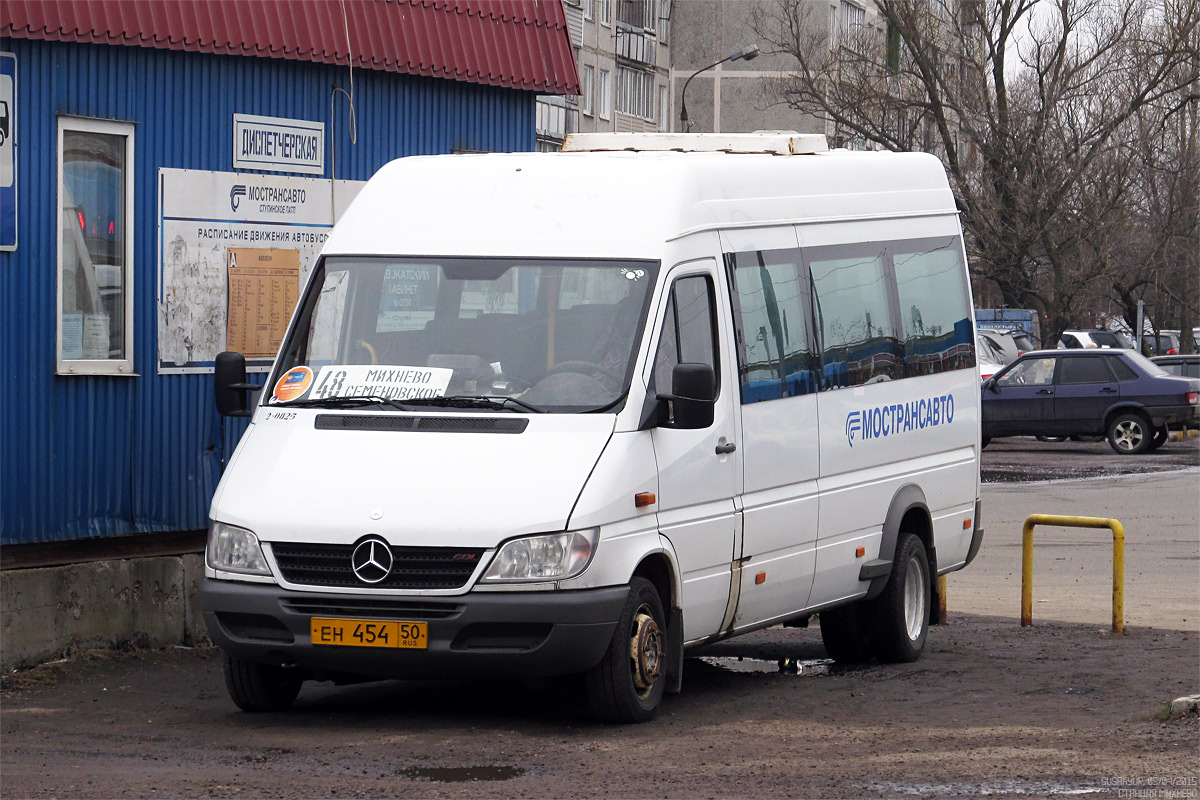 Moskauer Gebiet, Samotlor-NN-323760 (MB Sprinter 413CDI) Nr. 2-0825