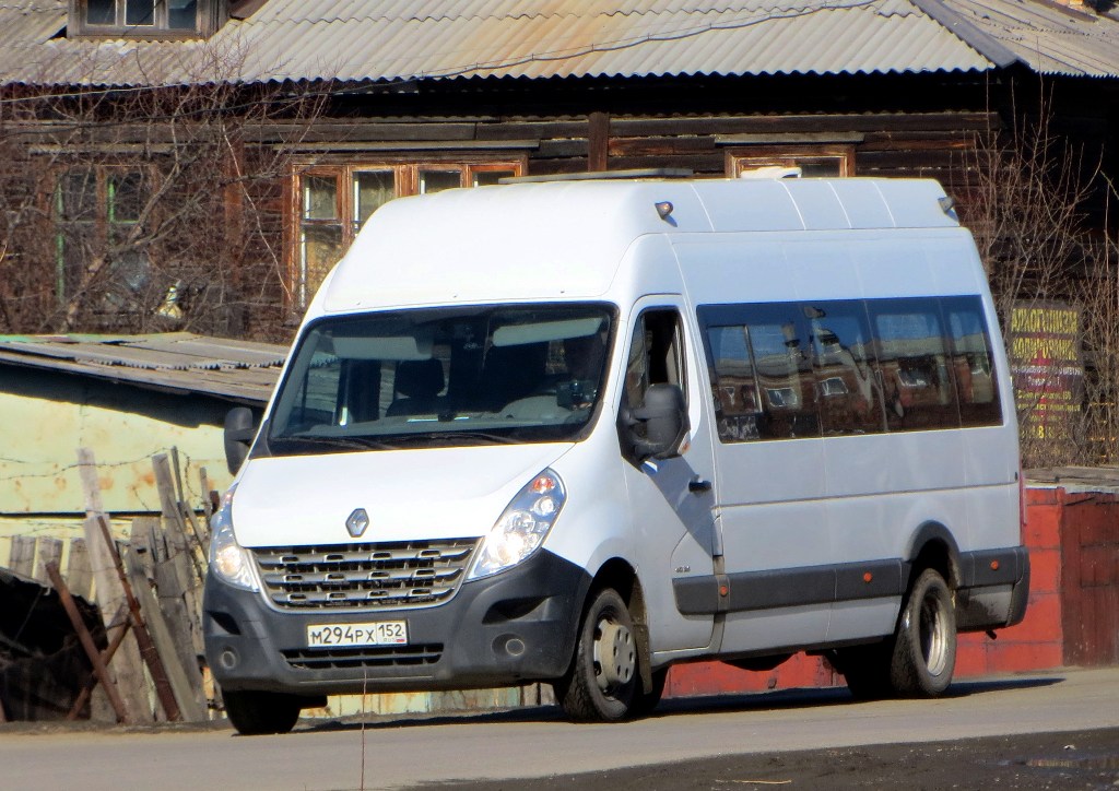 Свердловская область, Renault Master № М 294 РХ 152