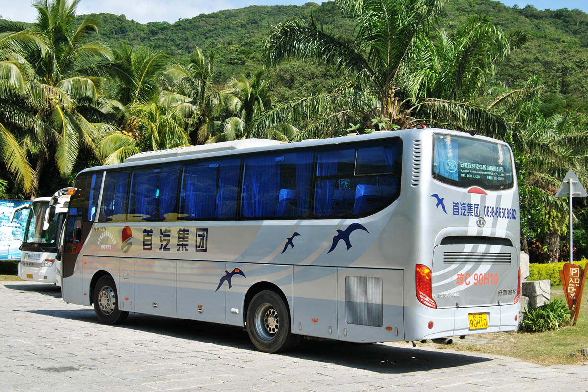 Китай, Ankai HFF6100K82D № 琼C 90H10