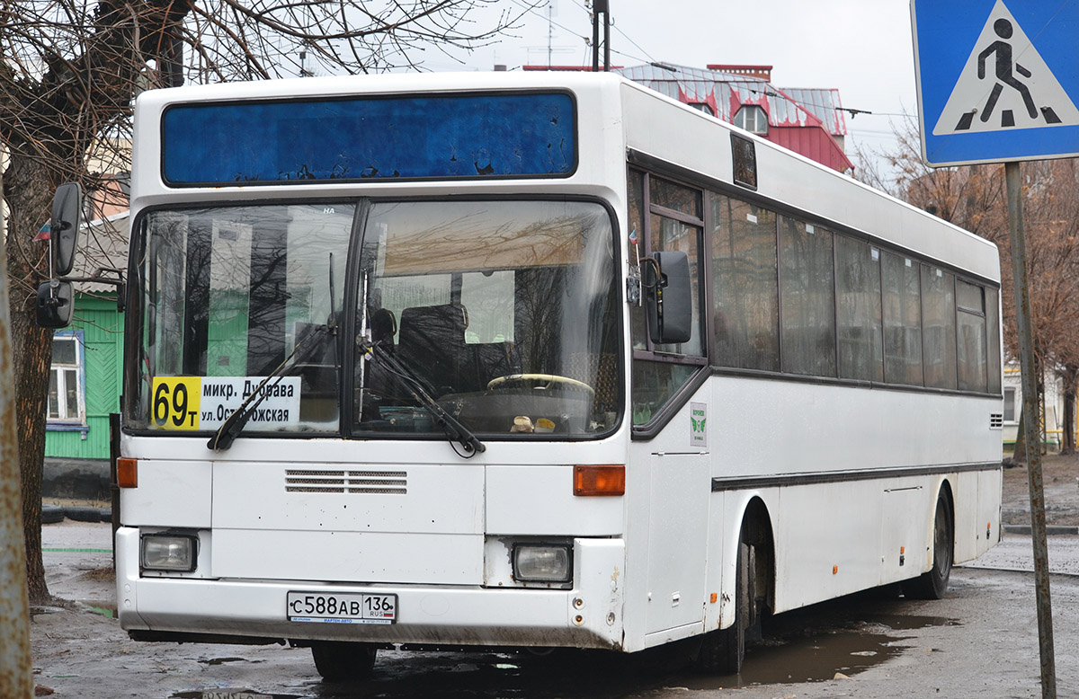 Воронежская область, Mercedes-Benz O405 № С 588 АВ 136