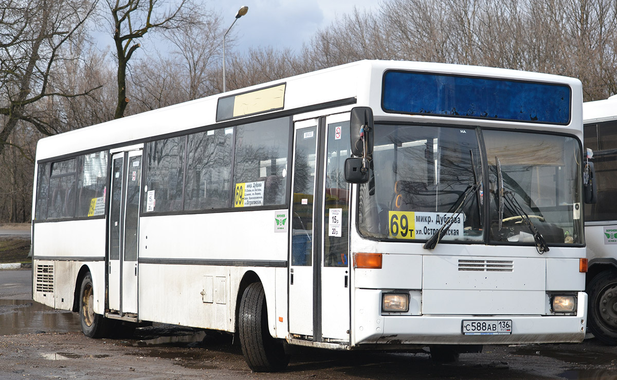 Воронежская область, Mercedes-Benz O405 № С 588 АВ 136