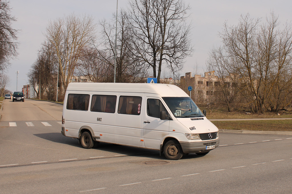 Латвия, Mercedes-Benz Sprinter W904 412D № 607