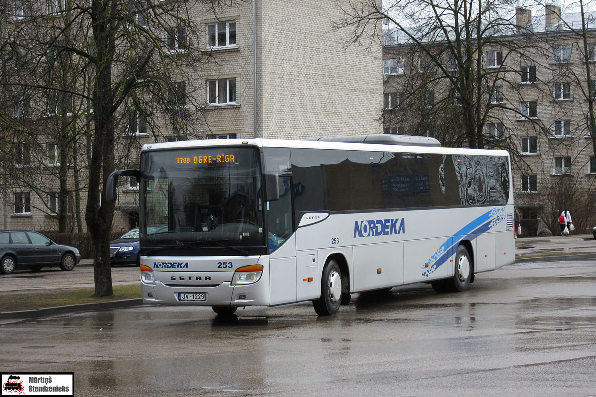 Латвия, Setra S415UL № 253