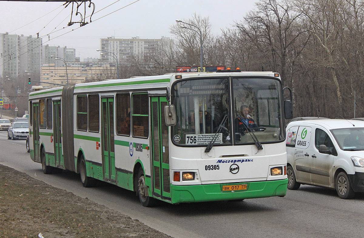 Москва, ЛиАЗ-6212.01 № 09305