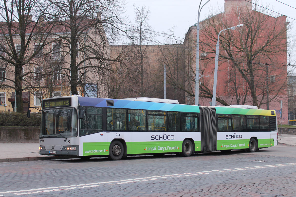 Литва, Volvo 7700A № 748