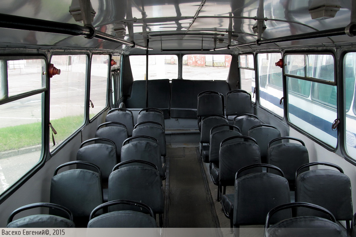 Minszk, LAZ-695NG sz.: 053757*; Minszk — Museum exhibition buses and trolleybuses — 19.04.2015