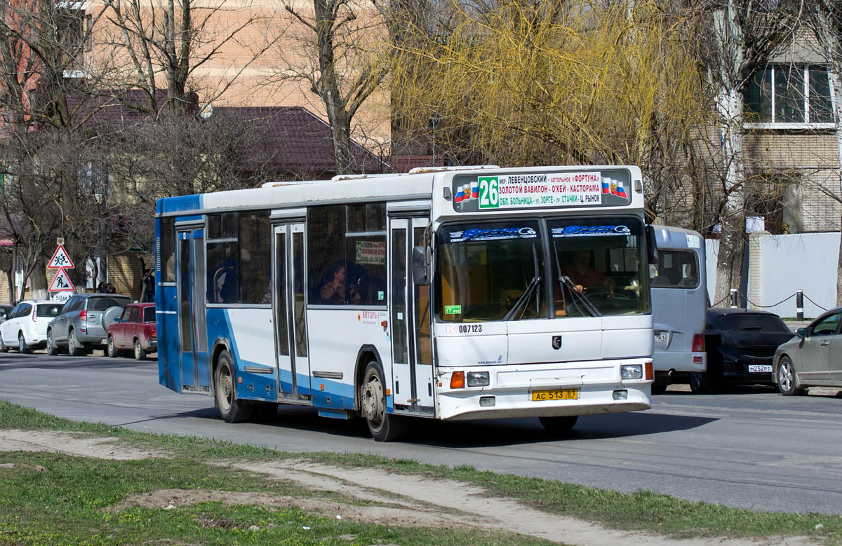 Rostower Gebiet, NefAZ-5299-10-30 Nr. 007123