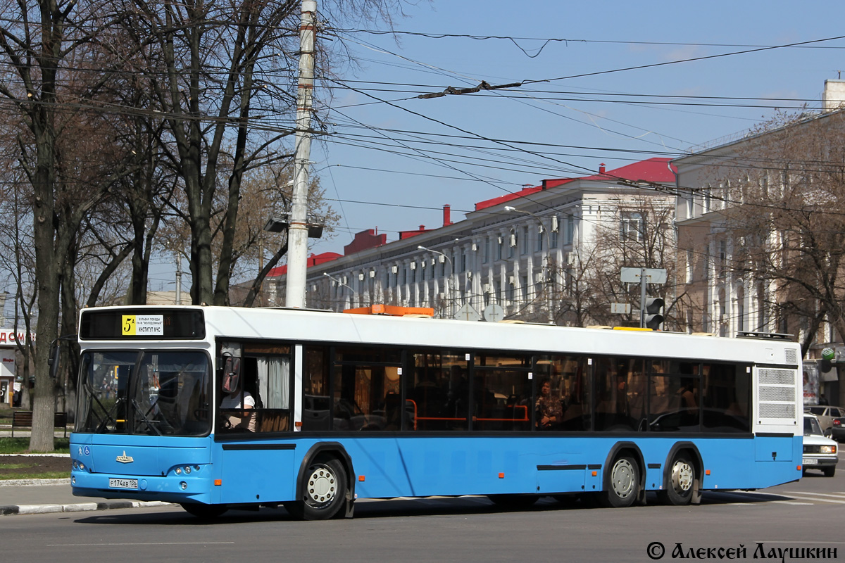 Воронежская область, МАЗ-107.466 № Р 174 АВ 136