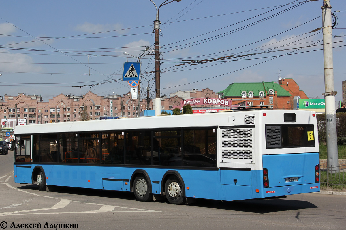 Воронежская область, МАЗ-107.466 № Р 174 АВ 136