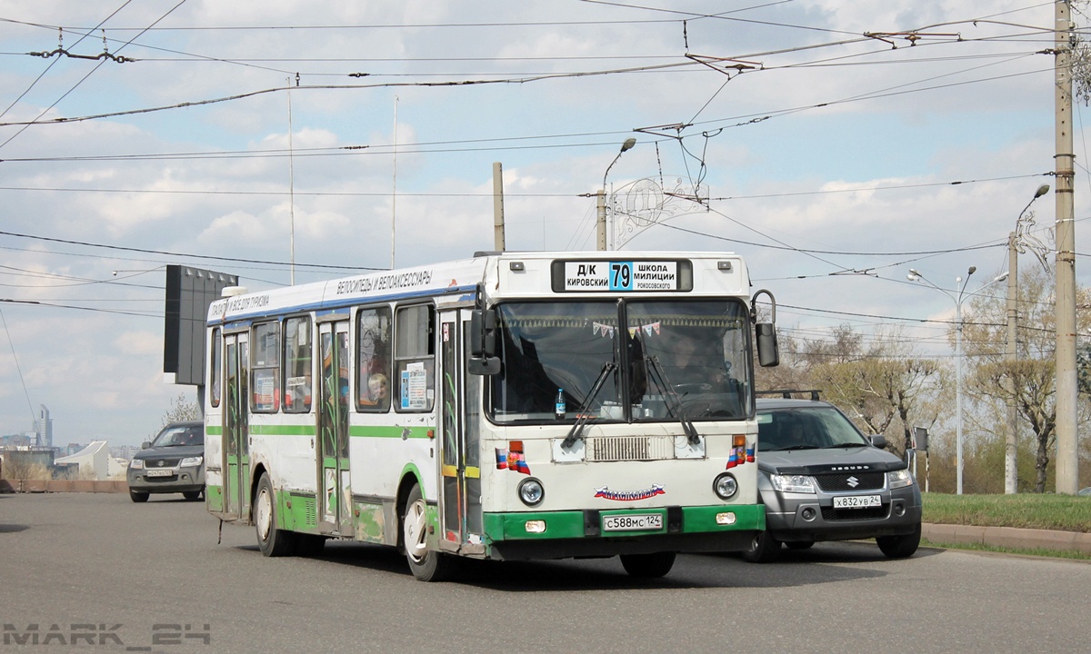 Krasnoyarsk region, LiAZ-5256.40 # С 588 МС 124