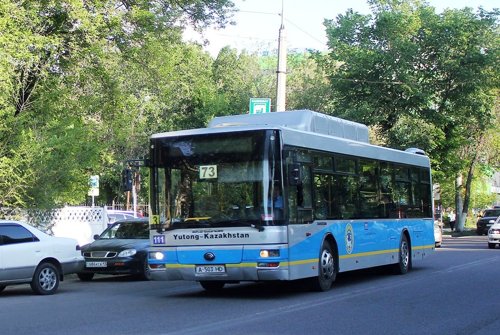 Алматы, Yutong ZK6120HGM № 111