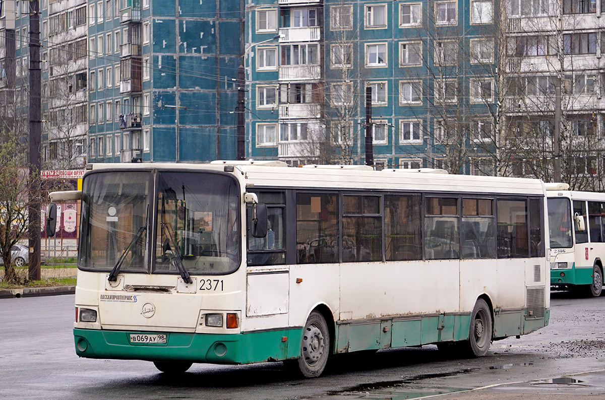 Санкт-Петербург, ЛиАЗ-5256.25 № 2371