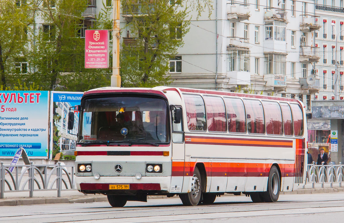 Свердловская область, Mercedes-Benz O303-15KHP-A № АХ 575 66