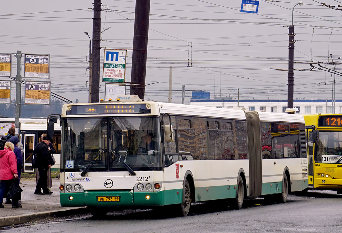 Санкт-Петербург, ЛиАЗ-6213.20 № 2212