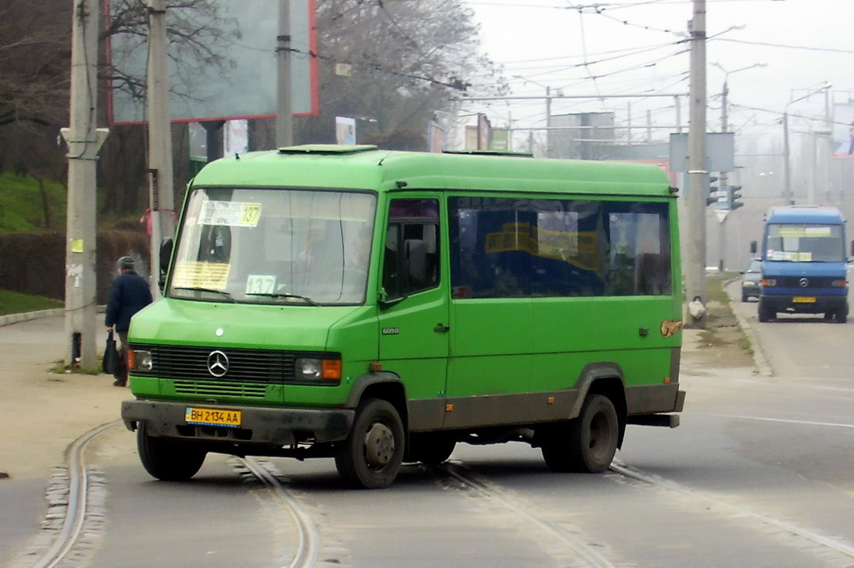 Одесская область, Mercedes-Benz T2 609D № BH 2134 AA