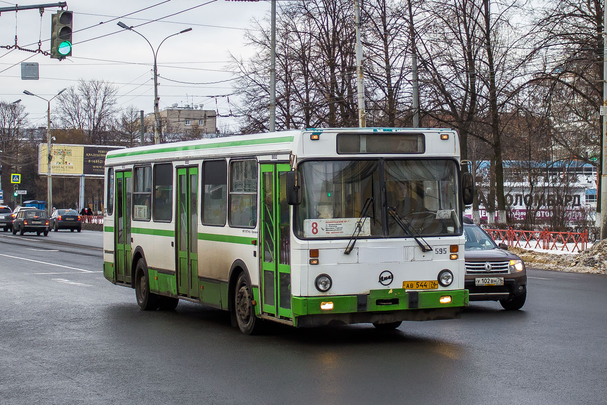 Jaroslavlská oblast, LiAZ-5256.30 (81 TsIB) č. 595