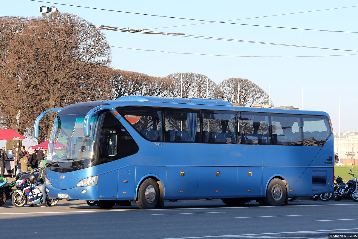 Санкт-Петербург, Yutong ZK6129H № С 085 УУ 178