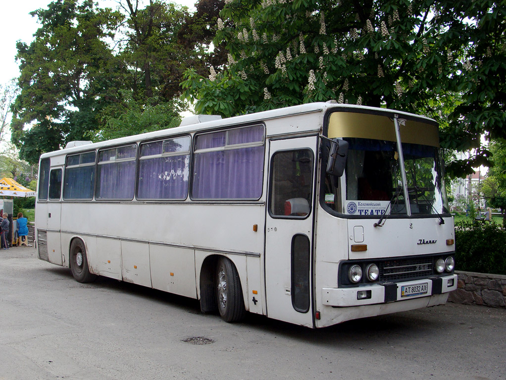 Ивано-Франковская область, Ikarus 256 № AT 8032 AX