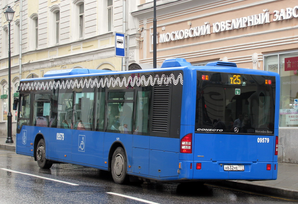 Moskva, Mercedes-Benz Conecto II č. 09579