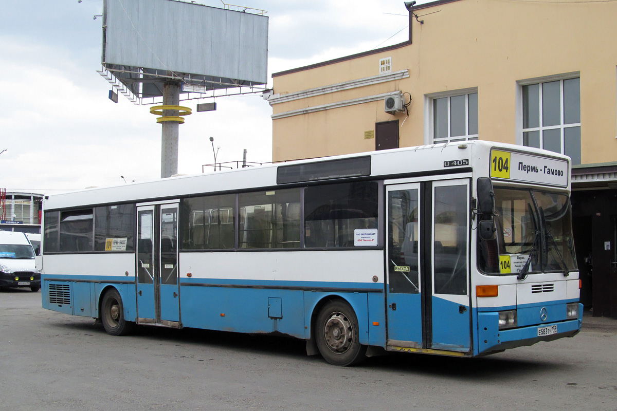 Perm region, Mercedes-Benz O405 č. Е 583 ТН 159