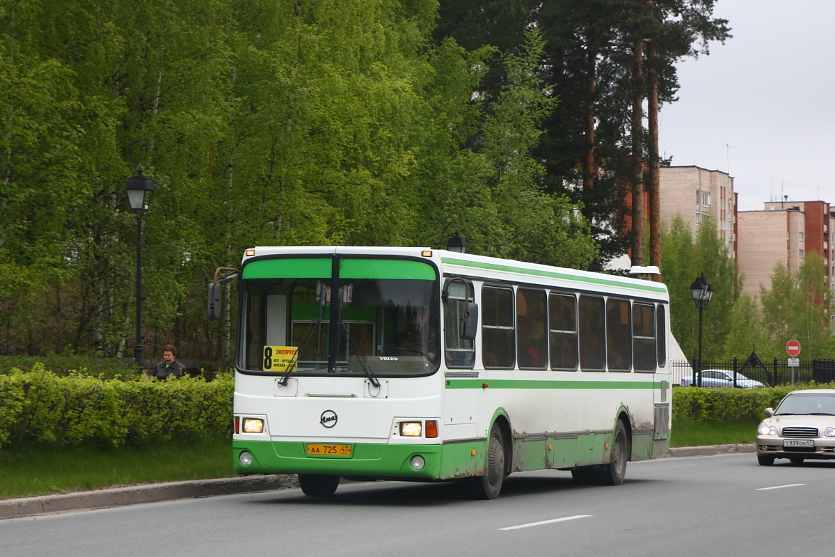 Ленинградская область, ЛиАЗ-5256.35 № АА 725 47