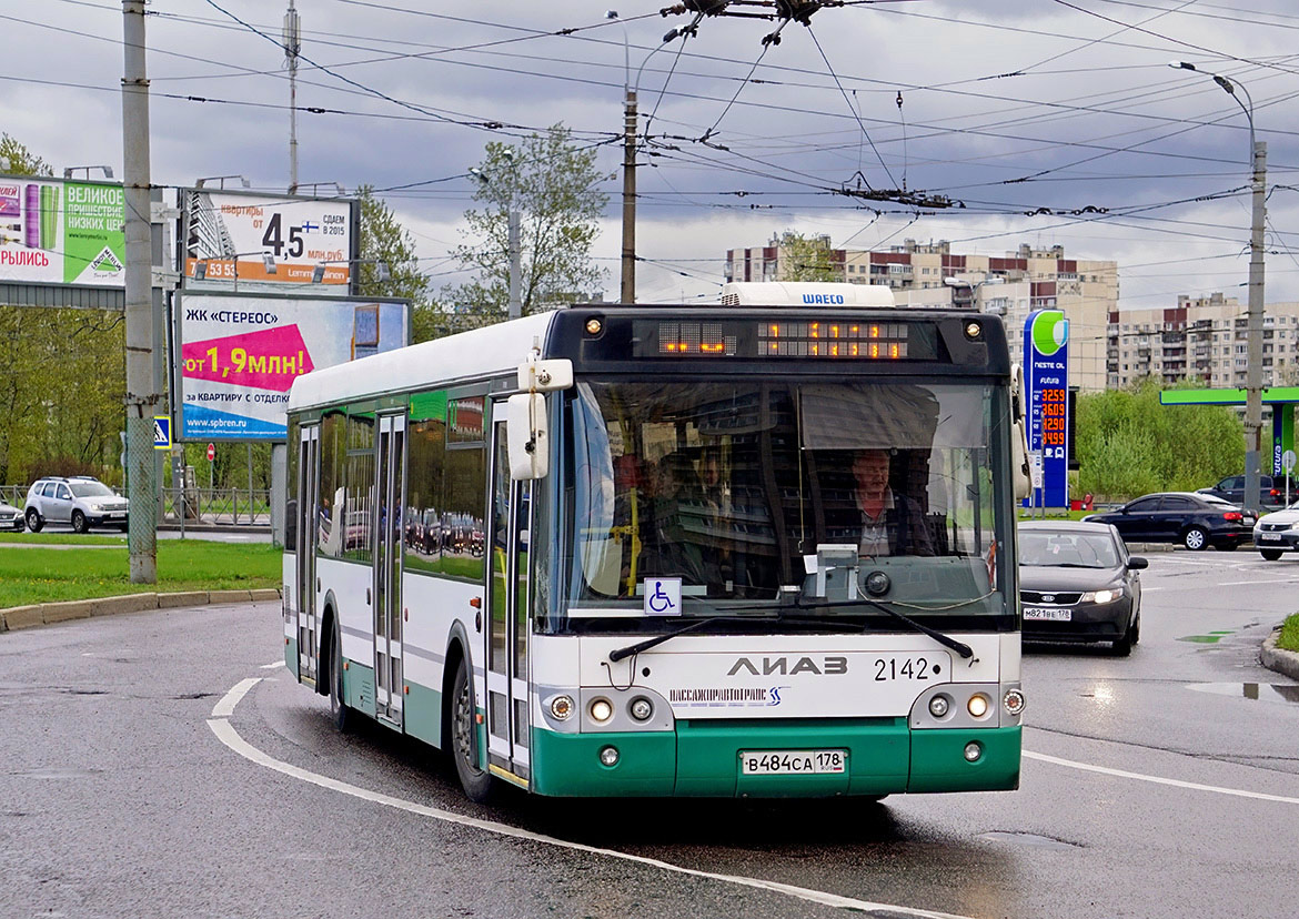 Санкт-Петербург, ЛиАЗ-5292.60 № 2142