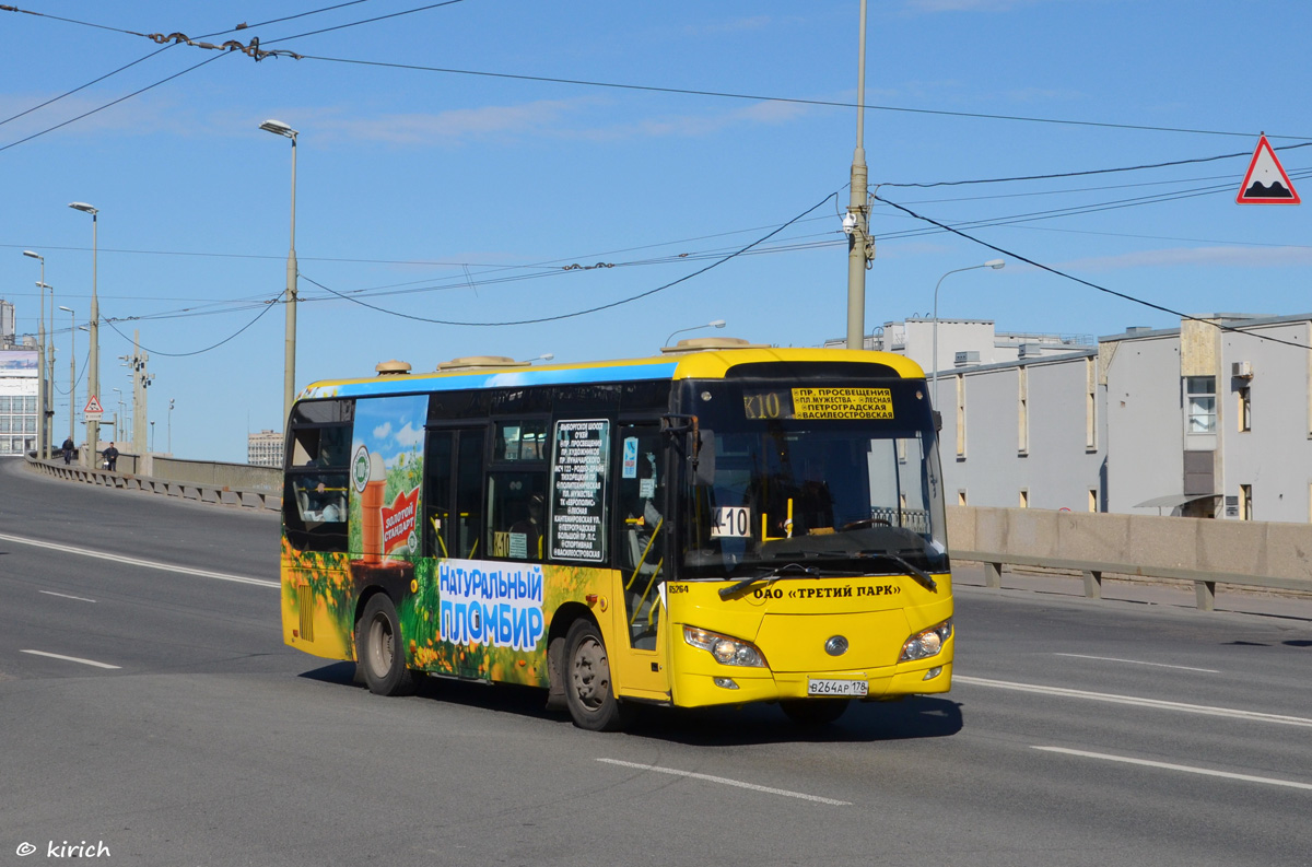 Санкт-Петербург, Yutong ZK6852HG № В 264 АР 178