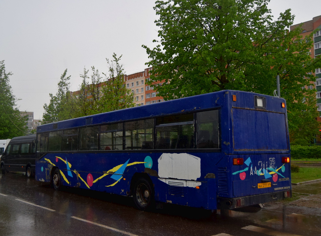 Тверская область, Neoplan N416SL II № АА 211 69