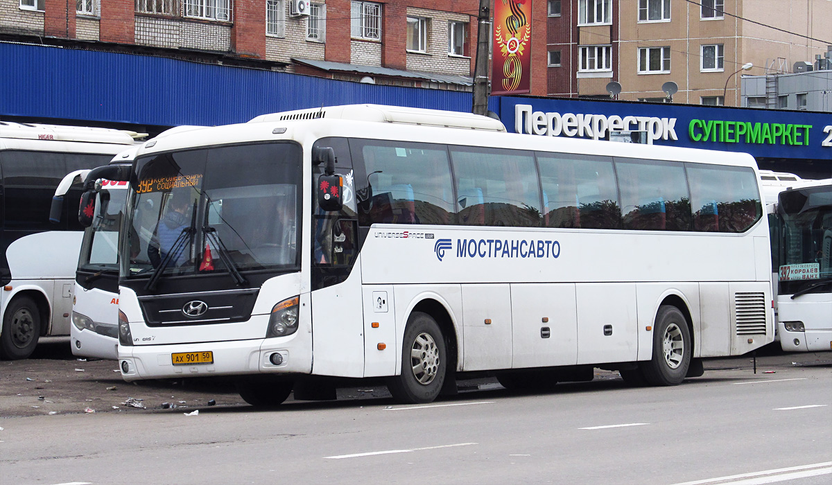 Obwód moskiewski, Hyundai Universe Space Luxury Nr 2025