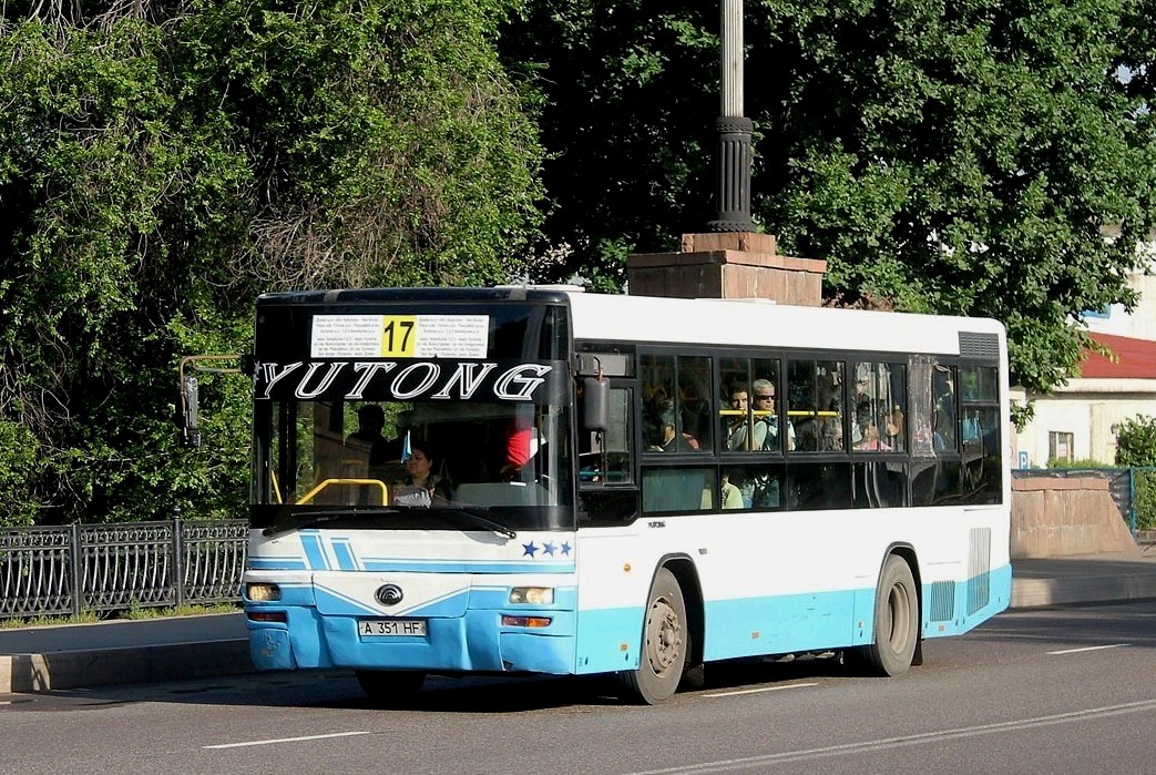 Алматы, Yutong ZK6108HGH № 7058