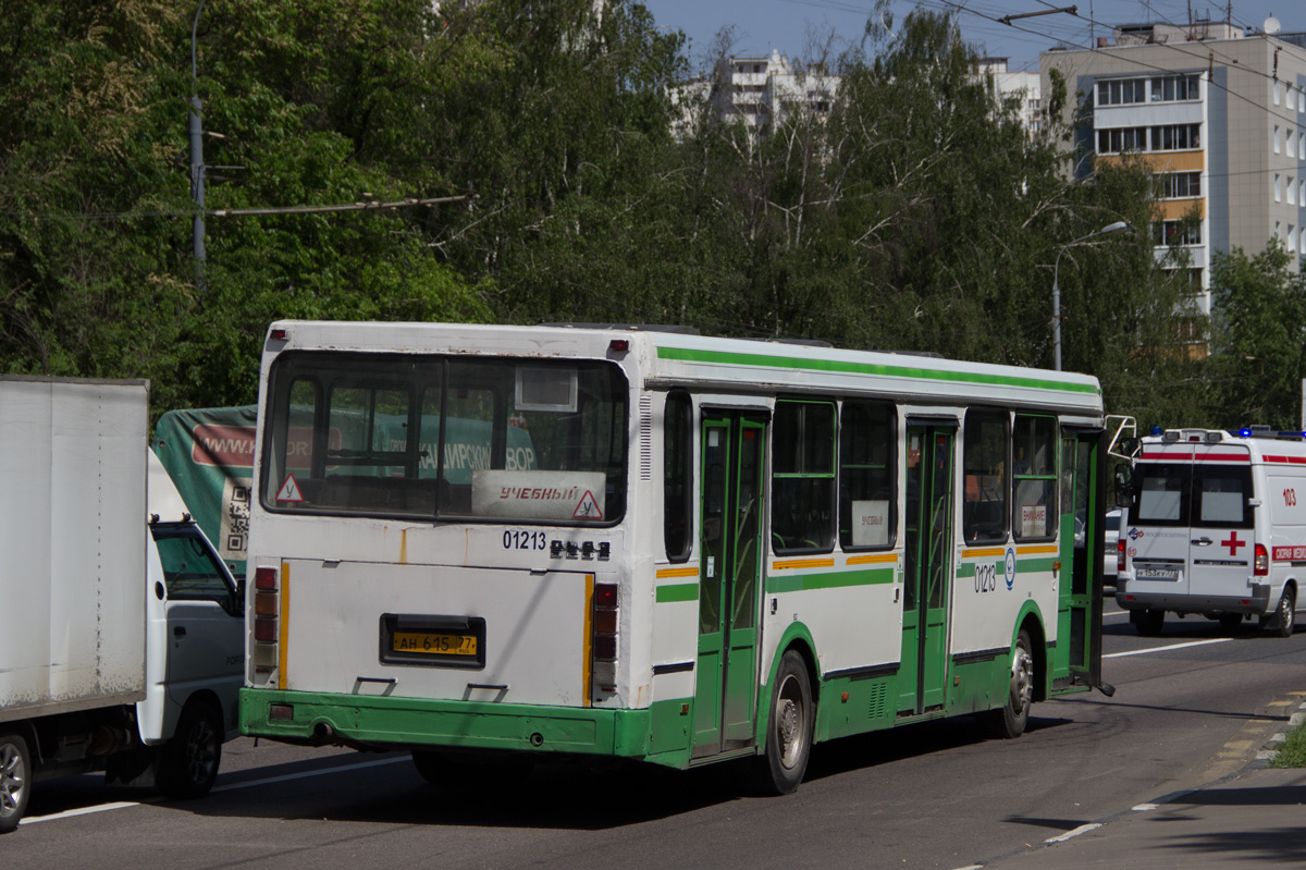 Москва, ЛиАЗ-5256.25 № 01213