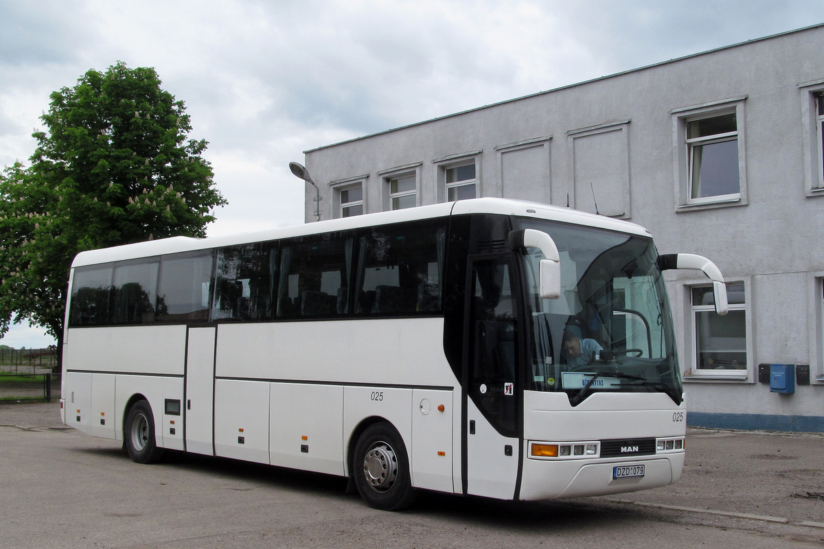 Lietuva, MAN A13 Lion's Coach RH402 № 025