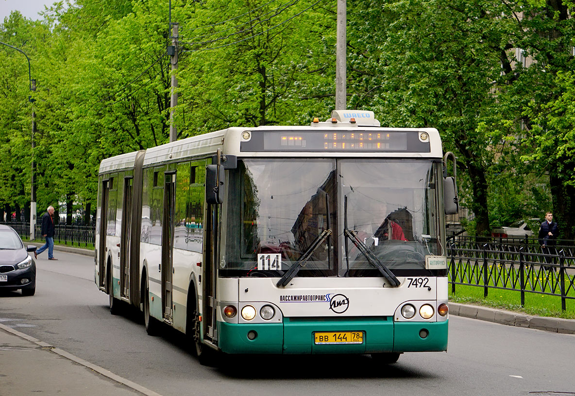 Санкт-Петербург, ЛиАЗ-6213.20 № 7492