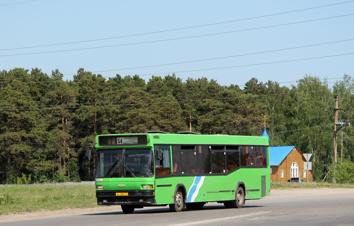 Новосибирская область, МАЗ-104.021 № 4125