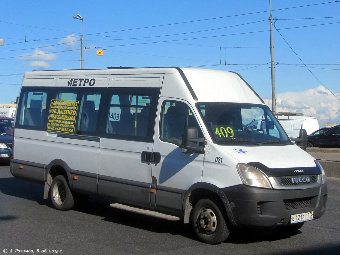 Санкт-Петербург, Нижегородец-2227UT (IVECO Daily) № В 121 АТ 178