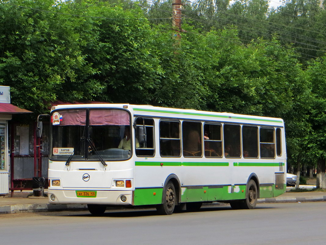 Kirov region, LiAZ-5256.26 Nr. х596