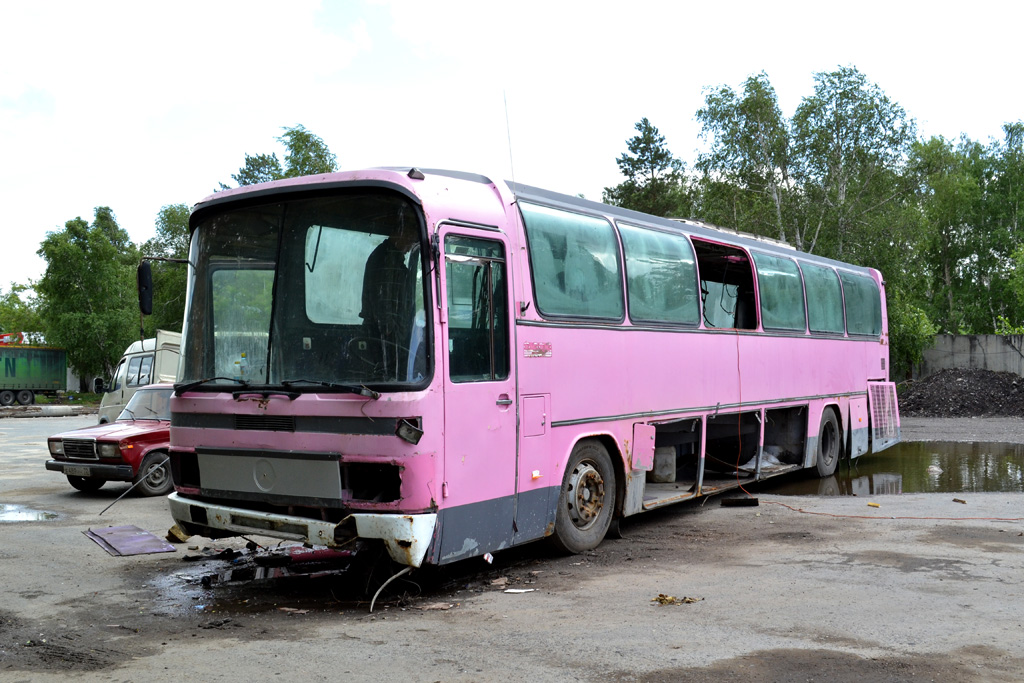 Тюменская область, Mercedes-Benz O303-15RHS Лидер № 400