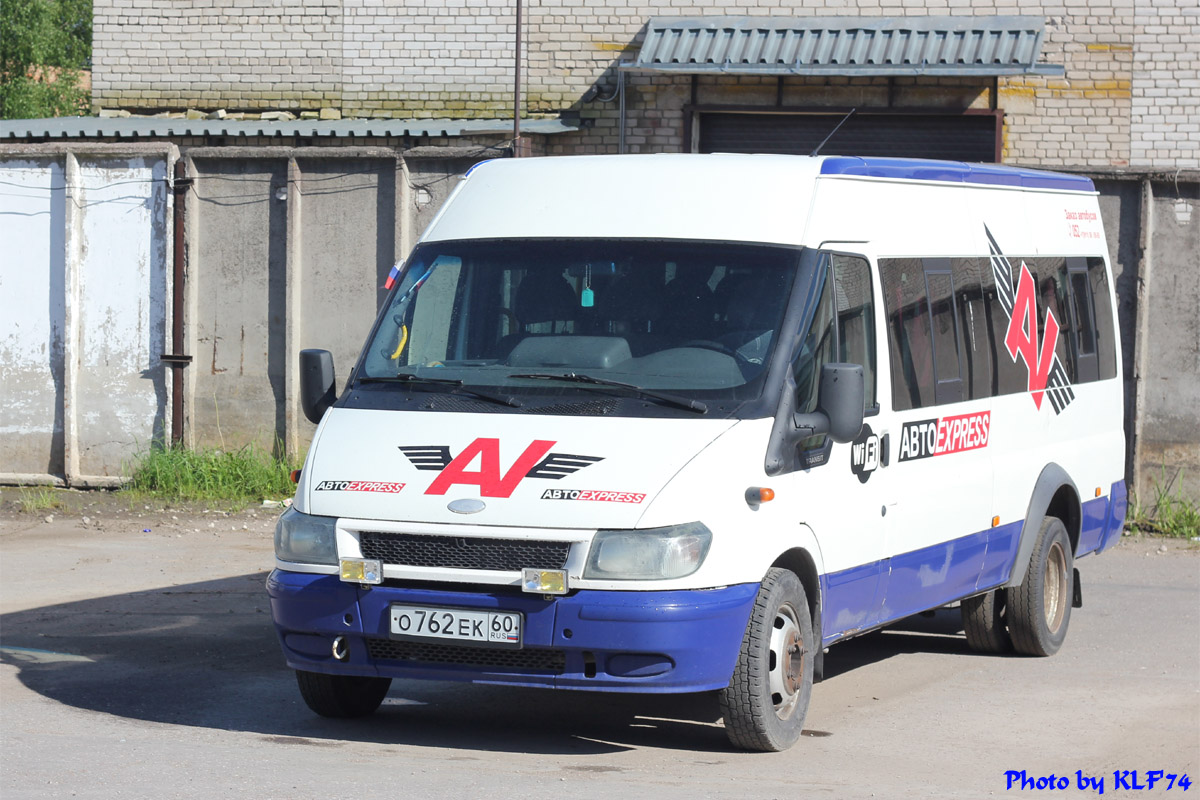 Псковская область, Ford Transit № 513