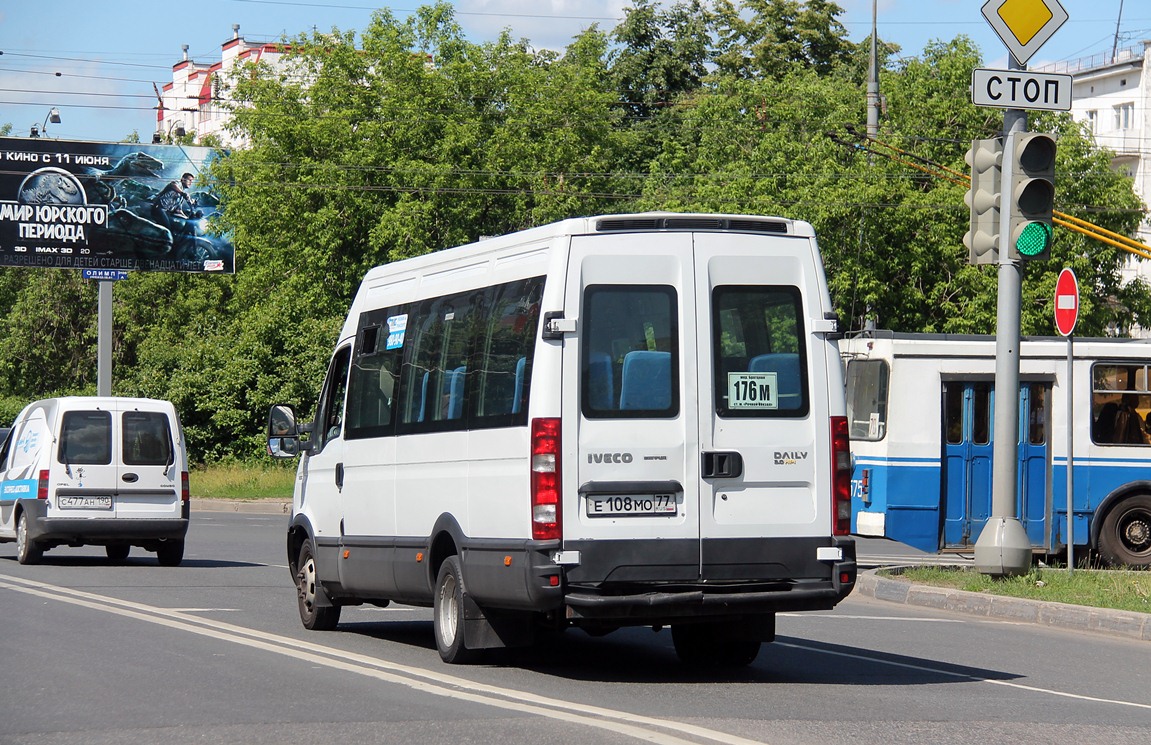 Москва, Нижегородец-2227UT (IVECO Daily) № Е 108 МО 77