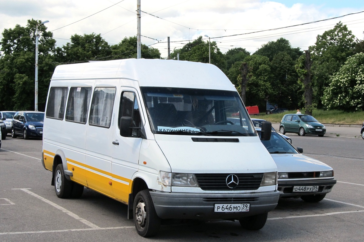 Калининградская область, Mercedes-Benz Sprinter W904 412D № Р 646 МО 39