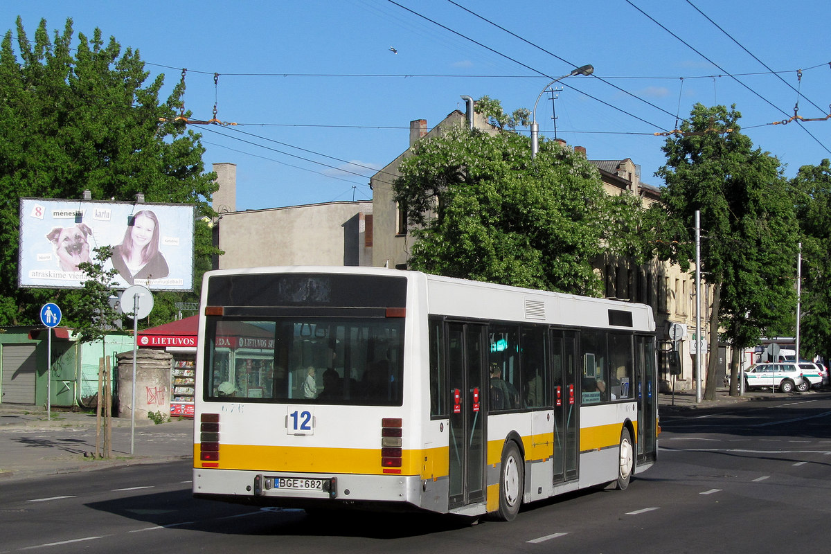 Литва, Van Hool A300 № 676