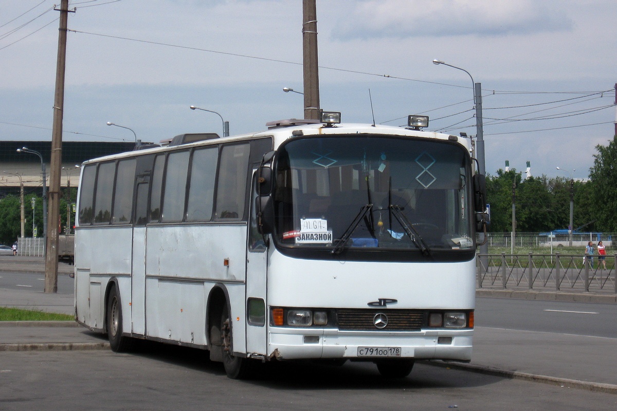 Санкт-Петербург, Delta Express № С 791 ОО 178