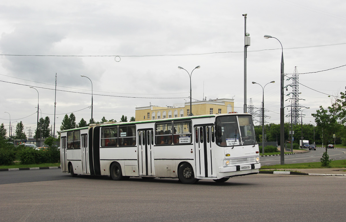 Moskwa, Ikarus 280.33M Nr М 812 ЕР 77