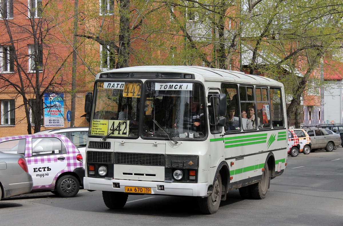 Томская область, ПАЗ-32054 № АА 670 70