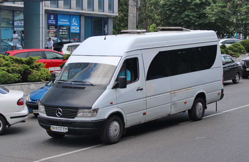 Odessa region, Mercedes-Benz Sprinter W903 310D Nr. BH 8137 EM