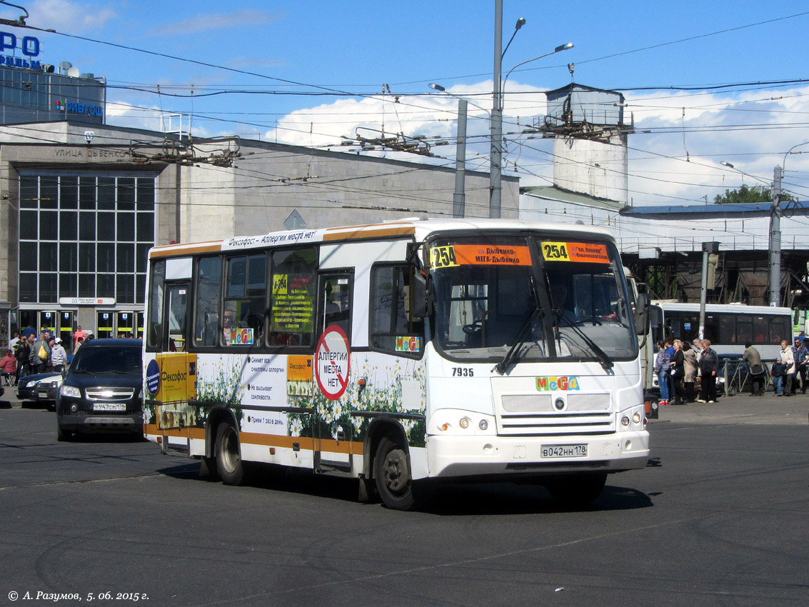 Санкт-Петербург, ПАЗ-320402-05 № 7935