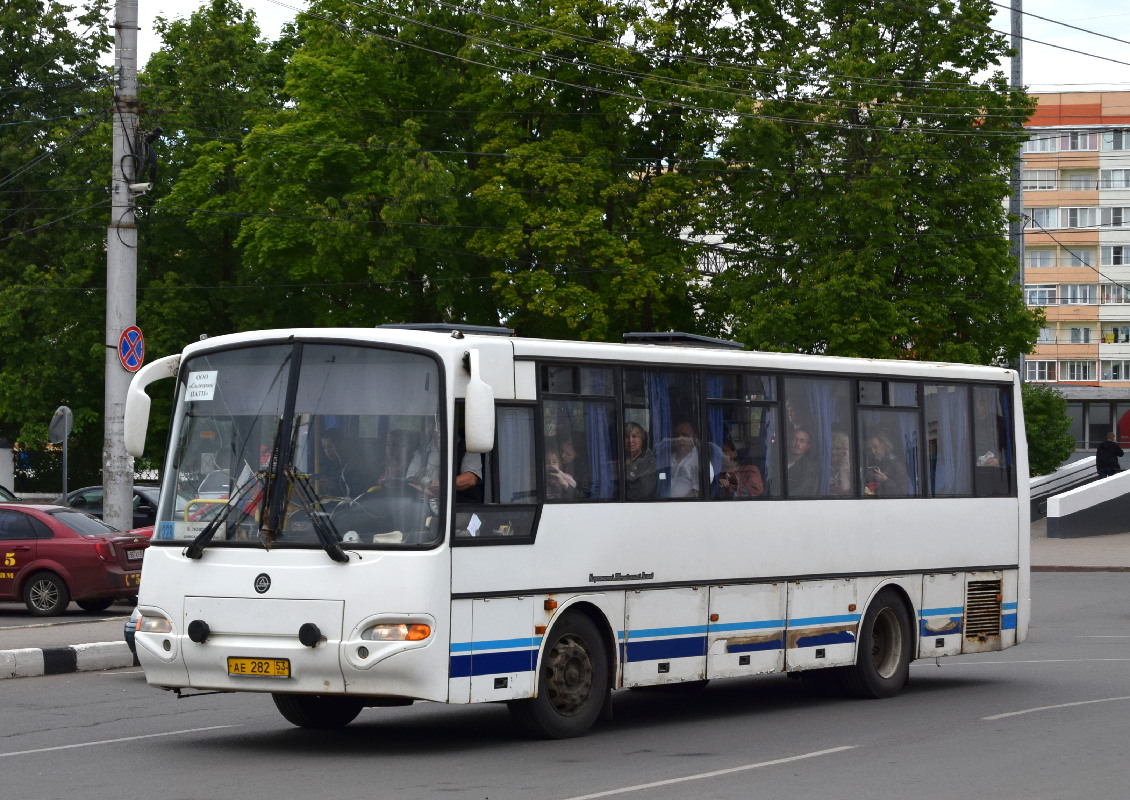 Novgorod region, KAvZ-4238-02 č. АЕ 282 53