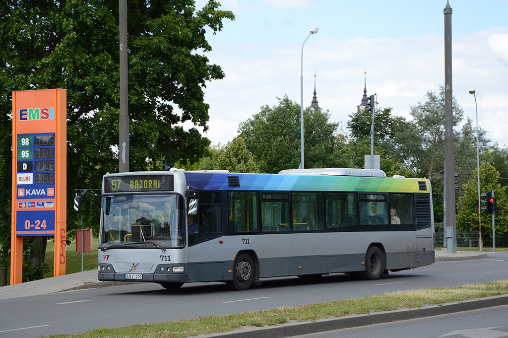 Литва, Volvo 7700 № 711